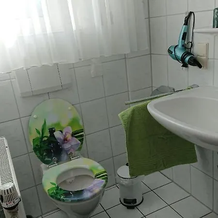 Ferienwohnung-rita-eins شقة *
